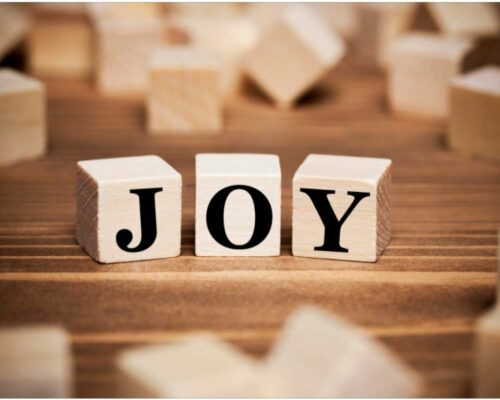 The Konmari method checklist: Kondo says that if something does not spark joy in you, then it’s time to get rid of it.