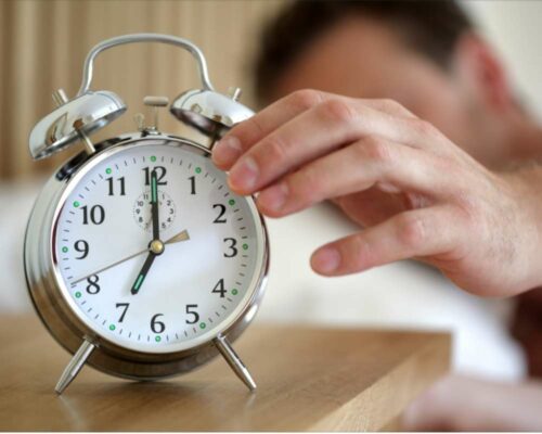 How to be productive in the morning: By not hitting the snooze button (get up right away), you can get your morning off to the right start.